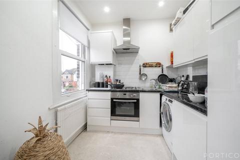 Studio for sale, Fairlight Avenue, Woodford Green