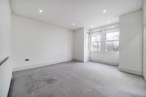 Studio for sale, Fairlight Avenue, Woodford Green