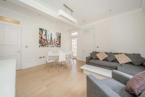 2 bedroom flat to rent, Fitzgeorge Avenue, London W14