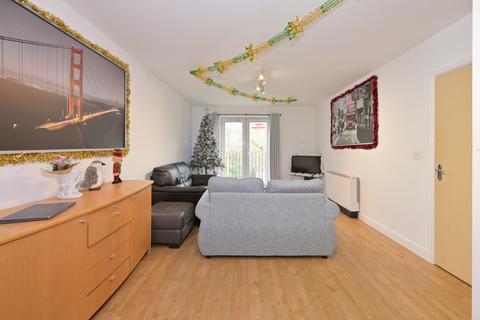 2 bedroom flat for sale, Clough Gardens, Haslingden BB4