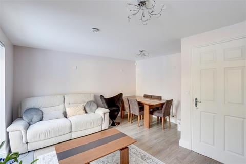 3 bedroom end of terrace house for sale, Rowley Court, Sherwood NG5