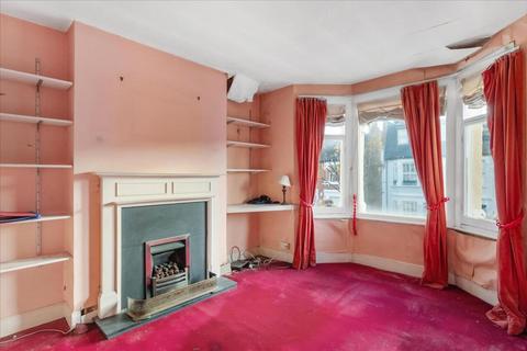 2 bedroom flat for sale, Inglethorpe Street, Fulham, London, SW6