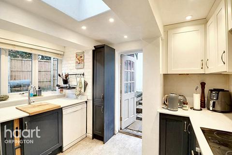 Hazel Cottage Maypole Road, Orpington, BR6 7RB