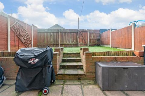 44 Caxton Close, Hartley, Longfield, DA3 7DL