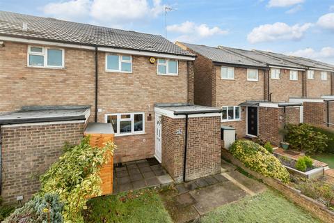 3 bedroom end of terrace house for sale, Caxton Close, Hartley, Longfield, Kent