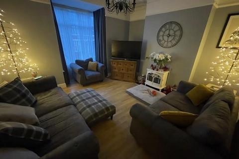 4 bedroom house for sale, Grove Park, Colwyn Bay