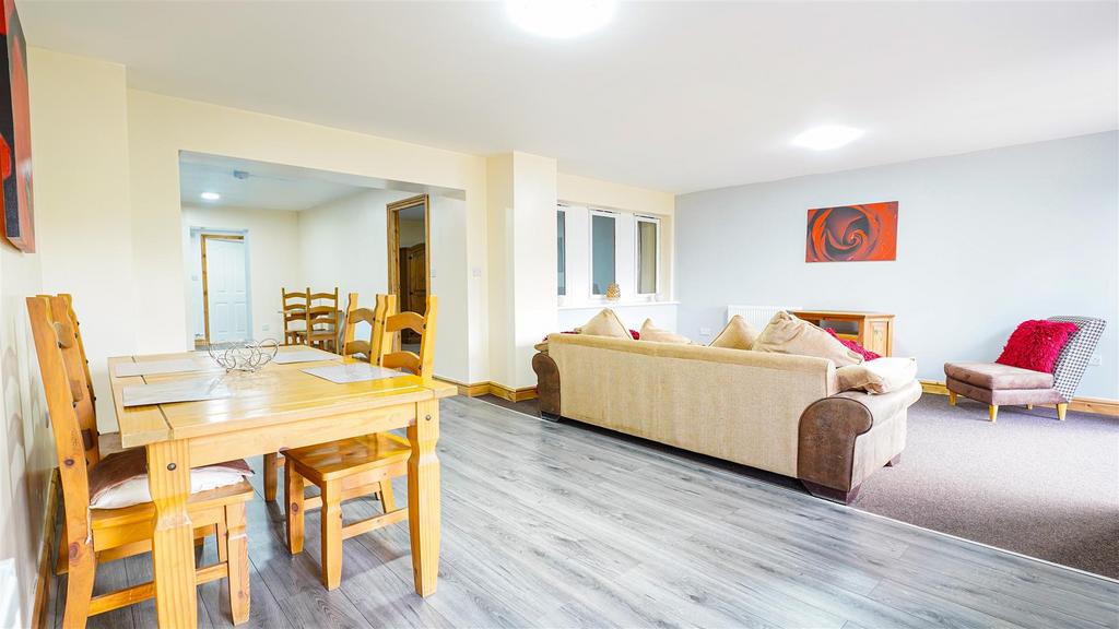 Open plan living/ dining / kitchen areas