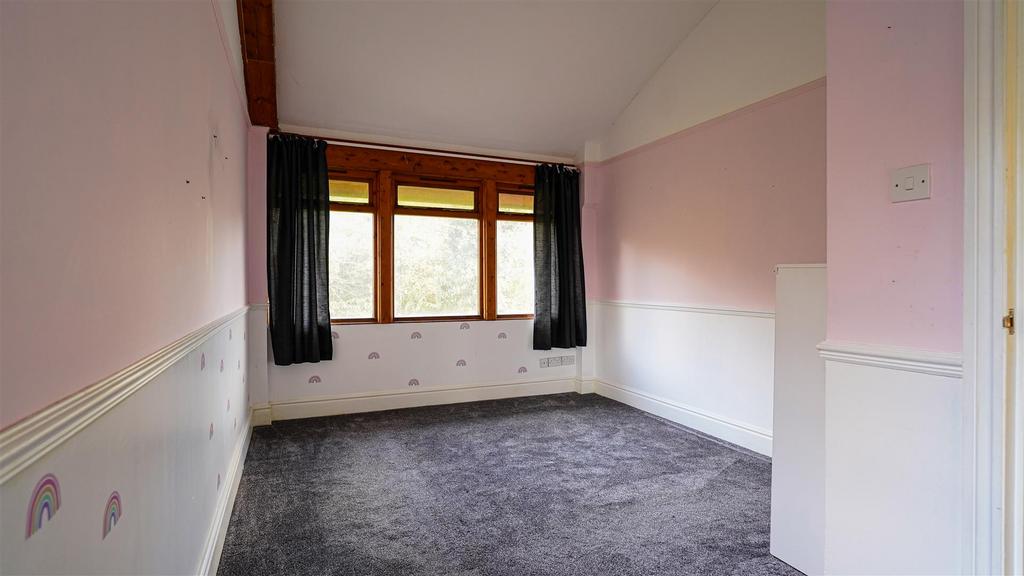 Double bedroom 3