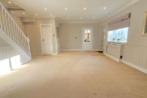 5 bedroom detached house for sale, Roman Way, Thatcham RG18