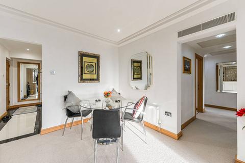 3 bedroom flat for sale, Piccadilly, Mayfair, London, W1J