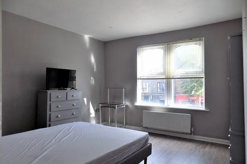 3 bedroom flat to rent, Ecclesall Road, Sheffield S11