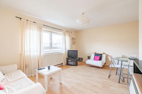 2 bedroom flat for sale, Firrhill Drive, Edinburgh EH13