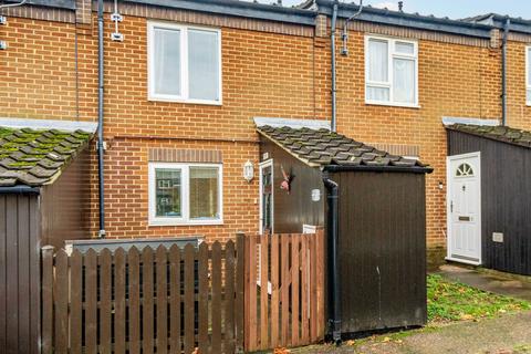 2 bedroom terraced house for sale, Blackthorn Close, Norwich