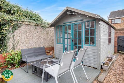 71 Cecil Avenue, Warmsworth, Doncaster, DN4 9QP