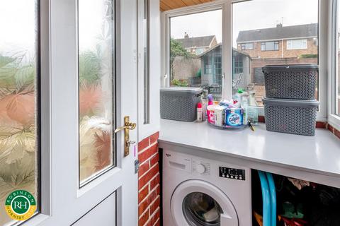 71 Cecil Avenue, Warmsworth, Doncaster, DN4 9QP