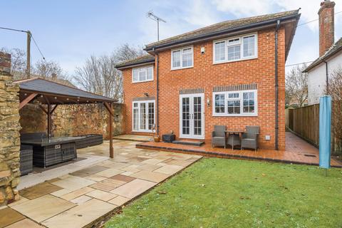 4 bedroom detached house for sale, Chase Road, Lindford, Bordon