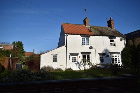 2 bedroom semi-detached house for sale, Middle Street, Metheringham, Lincoln