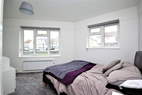 1 bedroom flat to rent, Penhill Road, Lancing, West Sussex, BN15