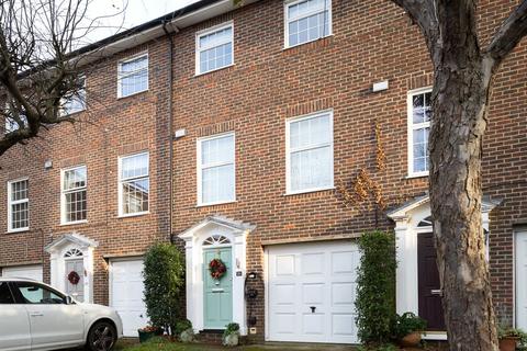 4 bedroom terraced house for sale, Heatherdale Close, Kingston Upon Thames KT2