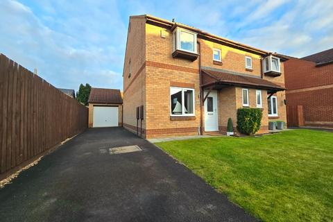 3 bedroom semi-detached house for sale, Kirknewton Grove, Ingleby Barwick, Stockton-On-Tees