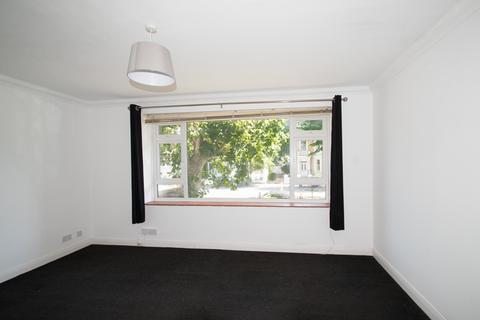 2 bedroom flat to rent, Wilbury Road, Hove, BN3