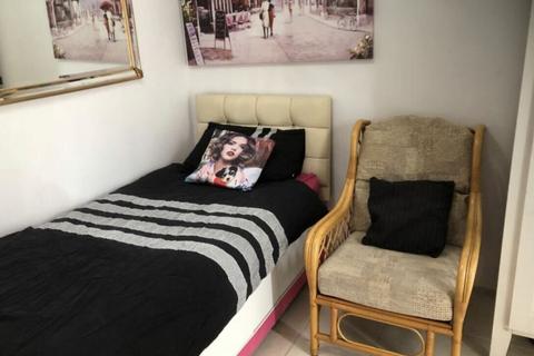 undefined, Paulden Drive, Manchester M35