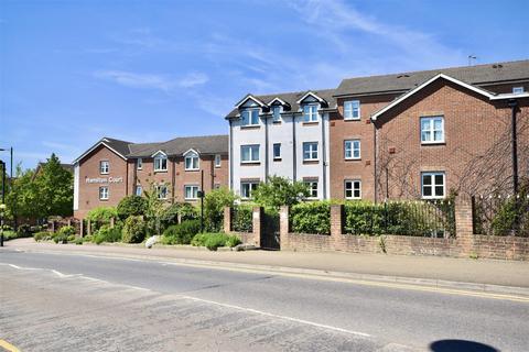 1 bedroom retirement property for sale, Hamilton Court, Lammas Walk, Leighton Buzzard