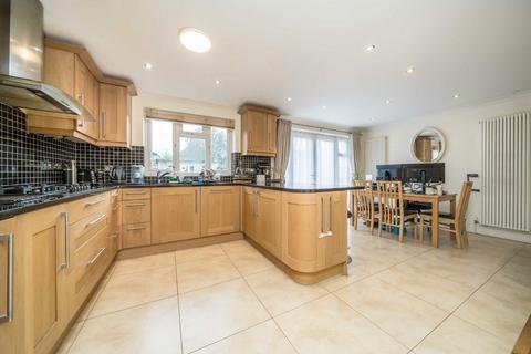 5 bedroom house for sale, Fairmead, Surbiton KT5