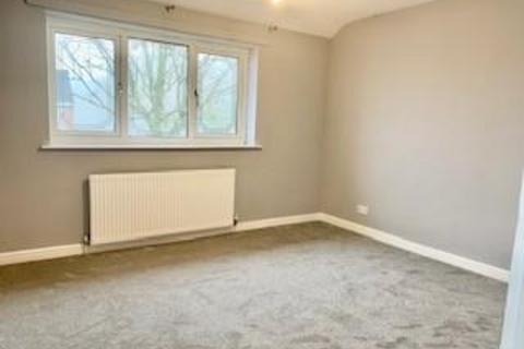 2 bedroom semi-detached house to rent, 42 Brookweed