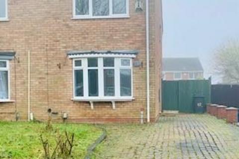 2 bedroom semi-detached house to rent, 42 Brookweed