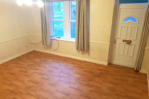 2 bedroom end of terrace house to rent, Scholes Lane, Scholes, Cleckheaton