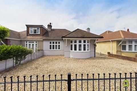 2 bedroom semi-detached bungalow for sale, Bedonwell Road, Bexleyheath, Kent, DA7