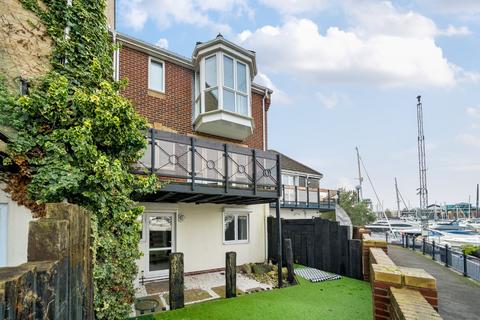 3 bedroom house for sale, Pacific Close, Ocean Village, Southampton, Hampshire, SO14