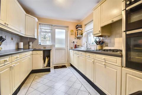 3 bedroom detached house for sale, Cherry Close, Worcestershire WR9