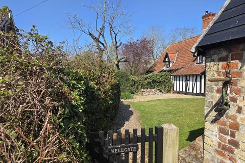 3 bedroom semi-detached house for sale, Low Street, Ketteringham, Wymondham, Norfolk, NR18