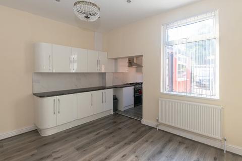 5 bedroom terraced house to rent, Coldcotes Avenue, Leeds, West Yorkshire, LS9