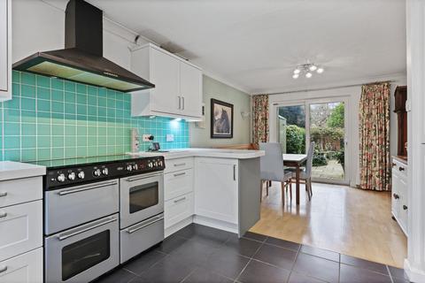 4 bedroom terraced house for sale, Champneys Walk, Cambridge