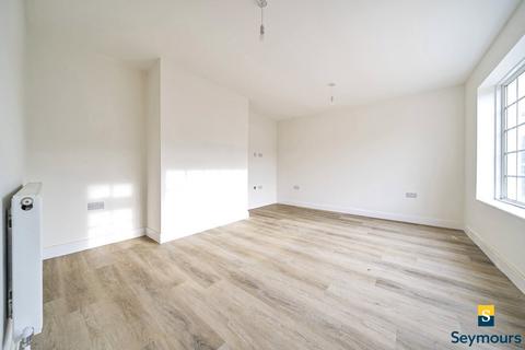 14 Hunts Close, Guildford, GU2 8LS