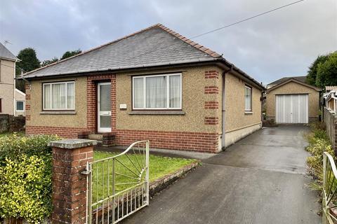 2 bedroom detached bungalow for sale, Blaenau Road, Llandybie, Ammanford