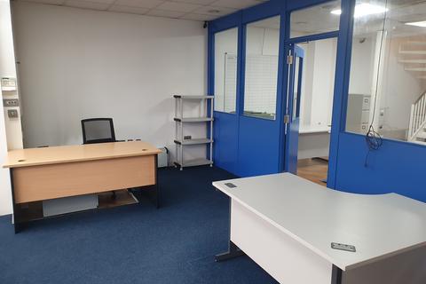 Office to rent, 86 Yarm Lane