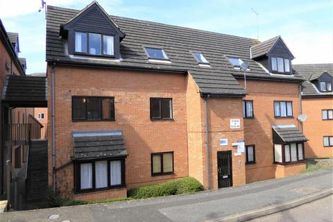 1 bedroom apartment to rent, Highgrove Court, Rushden NN10