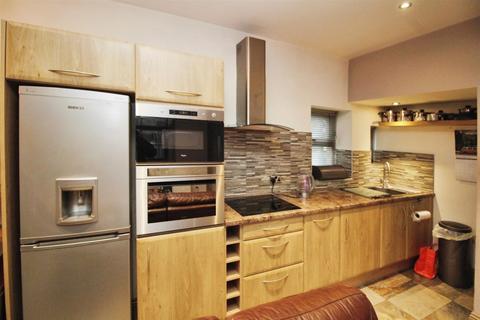 168 Idle Road, Bradford, BD2 4JR