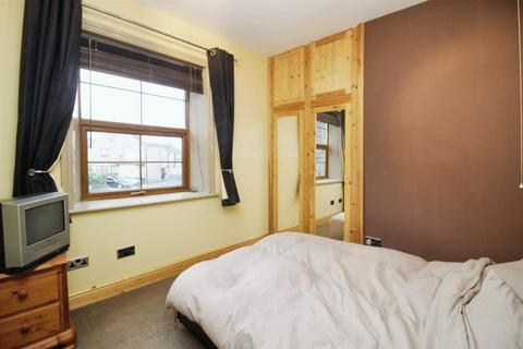 168 Idle Road, Bradford, BD2 4JR