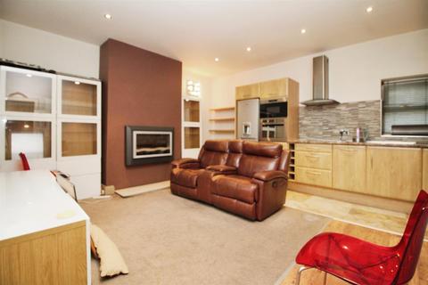 168 Idle Road, Bradford, BD2 4JR