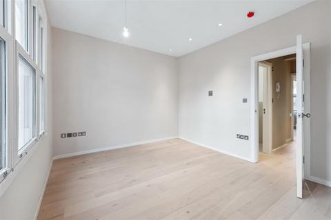 2 bedroom flat to rent, Maclise Road, London, W14