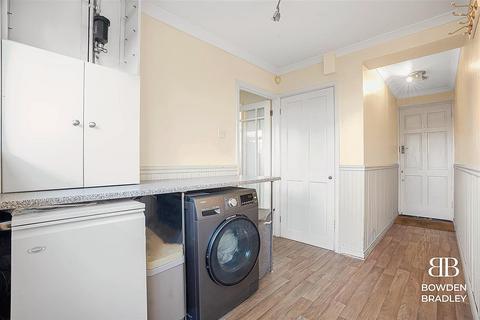 2 bedroom terraced house for sale, St. Martins Close, White Roding