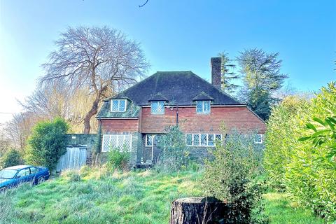 3 bedroom detached house for sale, Weavers Lane, Alfriston, East Sussex, BN26