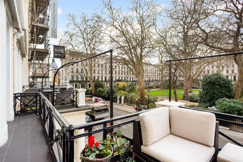 1 bedroom apartment to rent, Ennismore Gardens, Knightsbridge, SW7