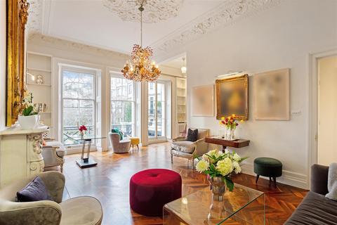 1 bedroom apartment to rent, Ennismore Gardens, Knightsbridge, SW7