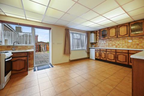 4 bedroom terraced house for sale, RAMILLIES ROAD  NW7